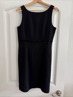 GAP Classic Black Sleeveless Sheath Dress